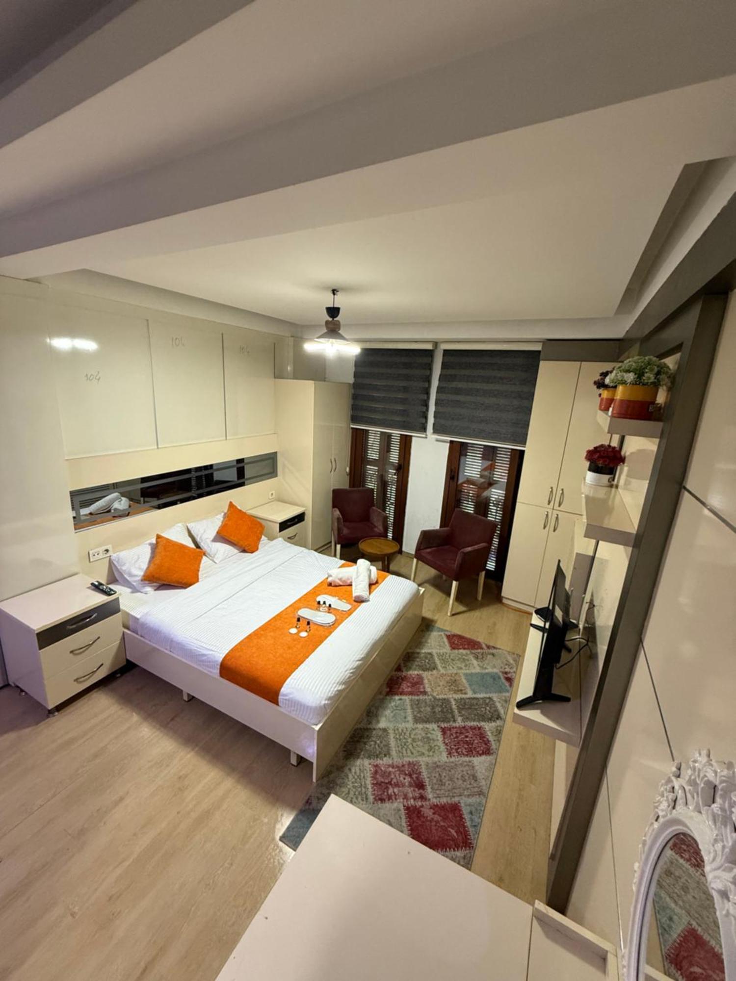 Hotel Taksim Premium Gold 5*